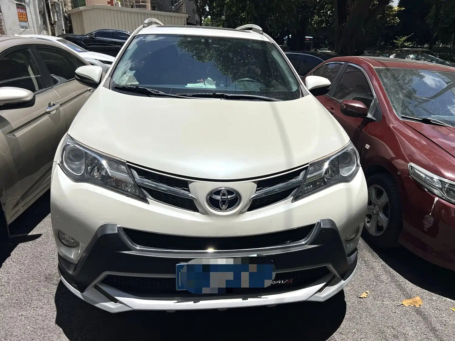TOYOTA RAV4 RONGFANG 2015
