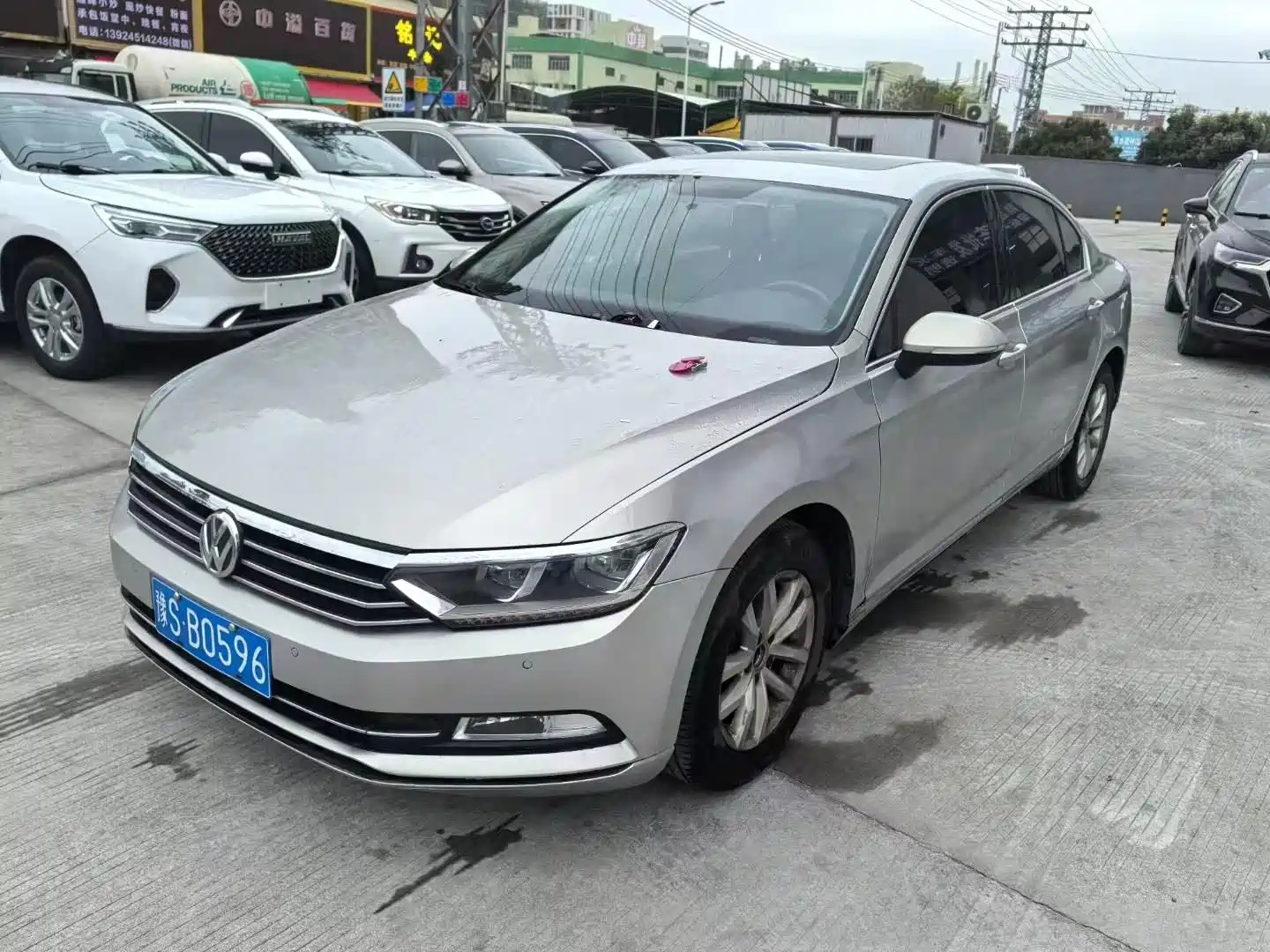 VOLKSWAGEN MAGOTAN