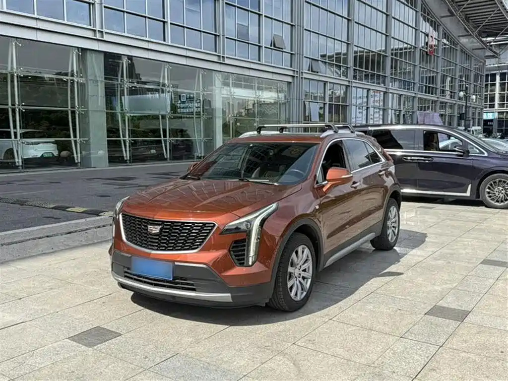 CADILLAC XT4 2021