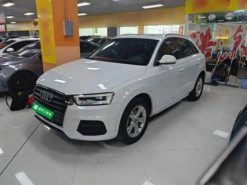 AUDI Q3 2018
