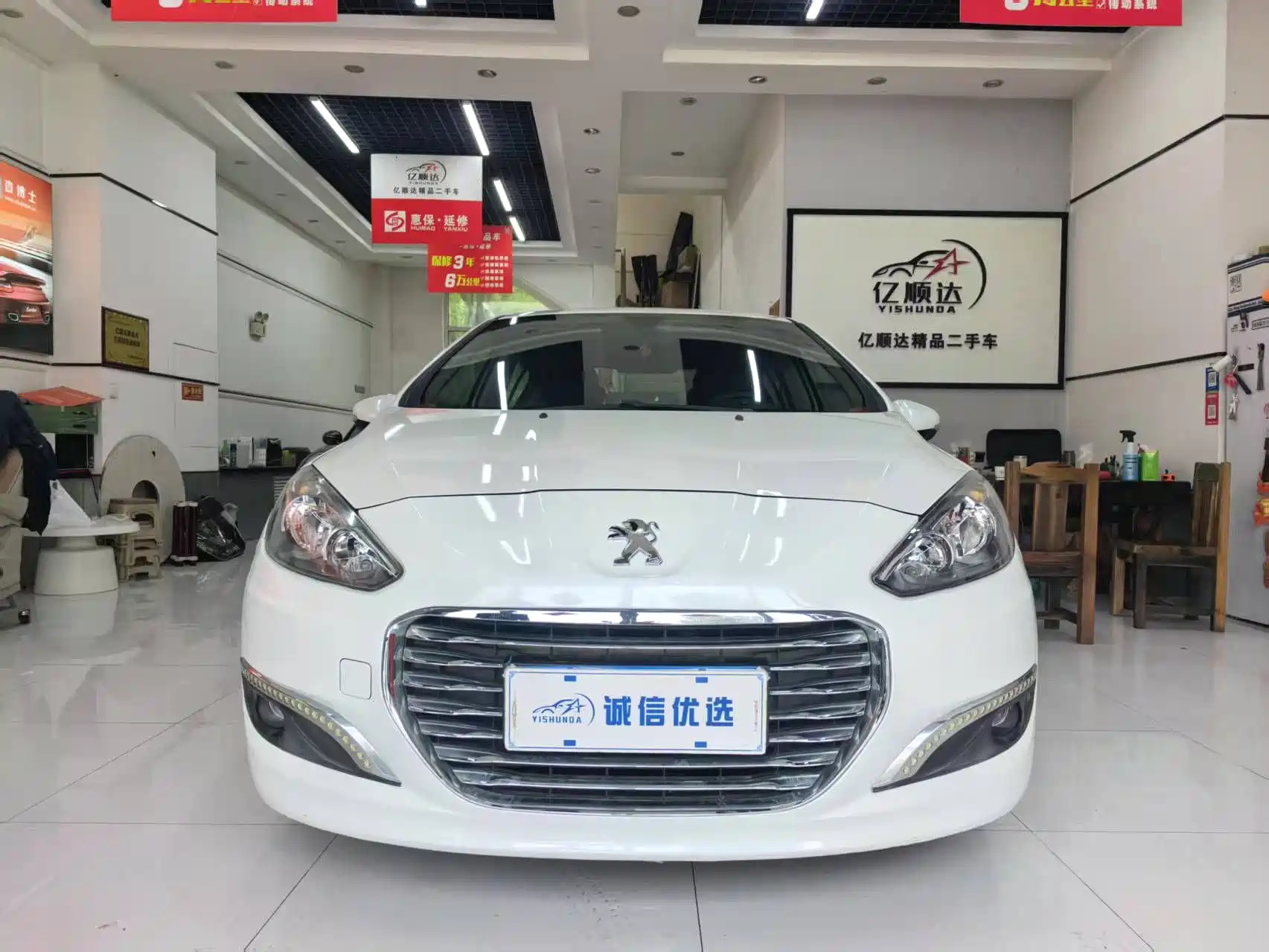 PEUGEOT 308 2014
