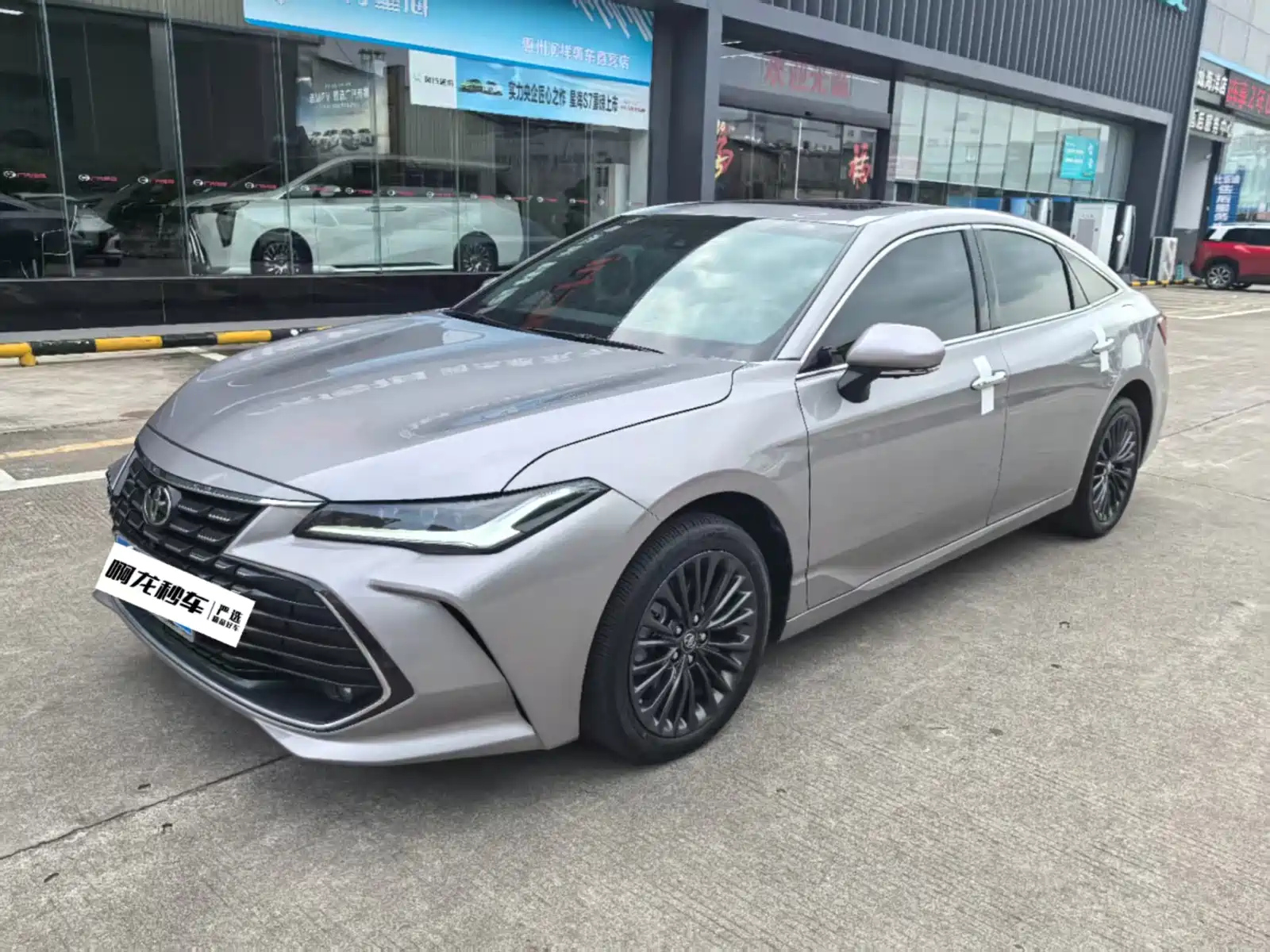 TOYOTA AVALON 2023