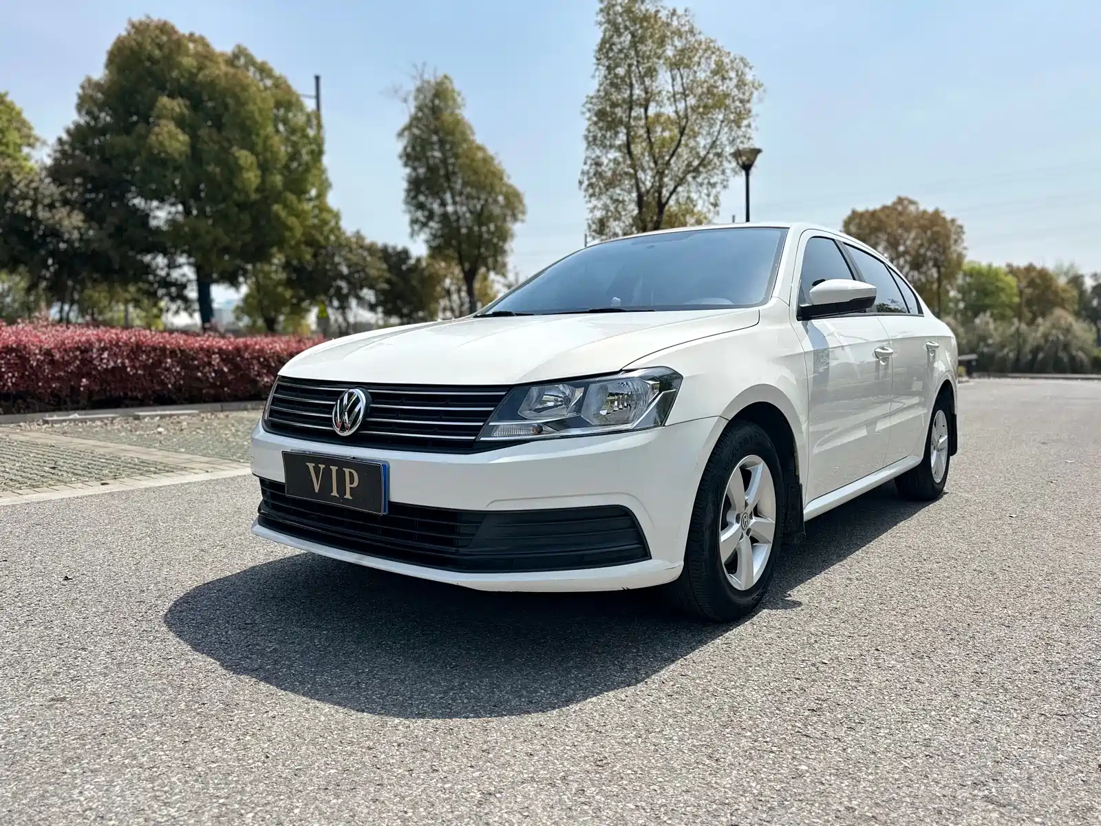 VOLKSWAGEN LAVIDA 2015