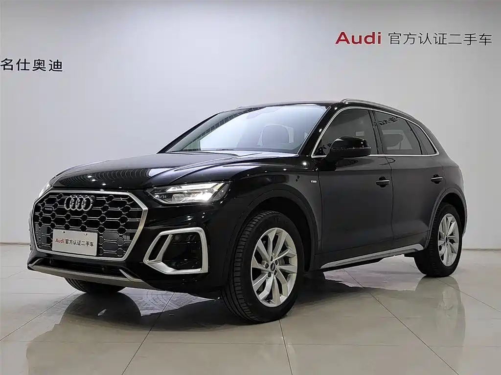 AUDI Q5L 2022