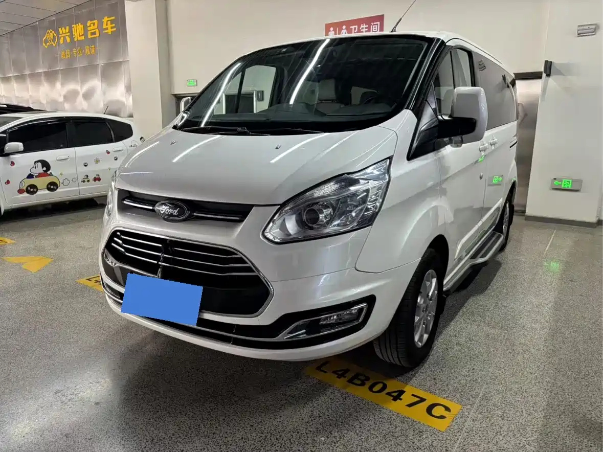 FORD TOUREO 2016