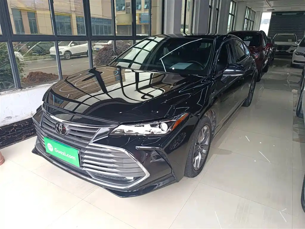 TOYOTA AVALON 2019