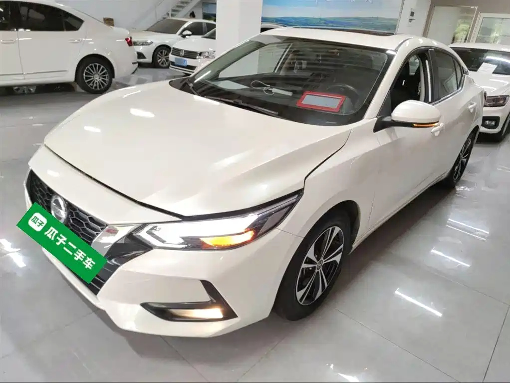 NISSAN SYLPHY 2020