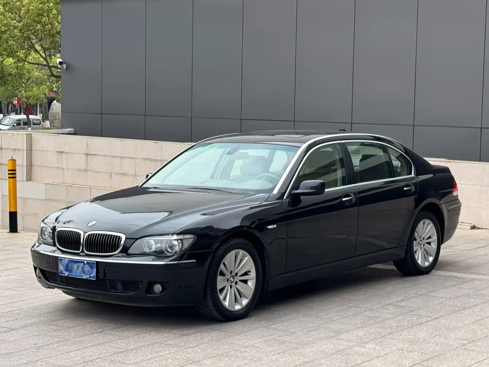 BMW 7-SERIES 2005