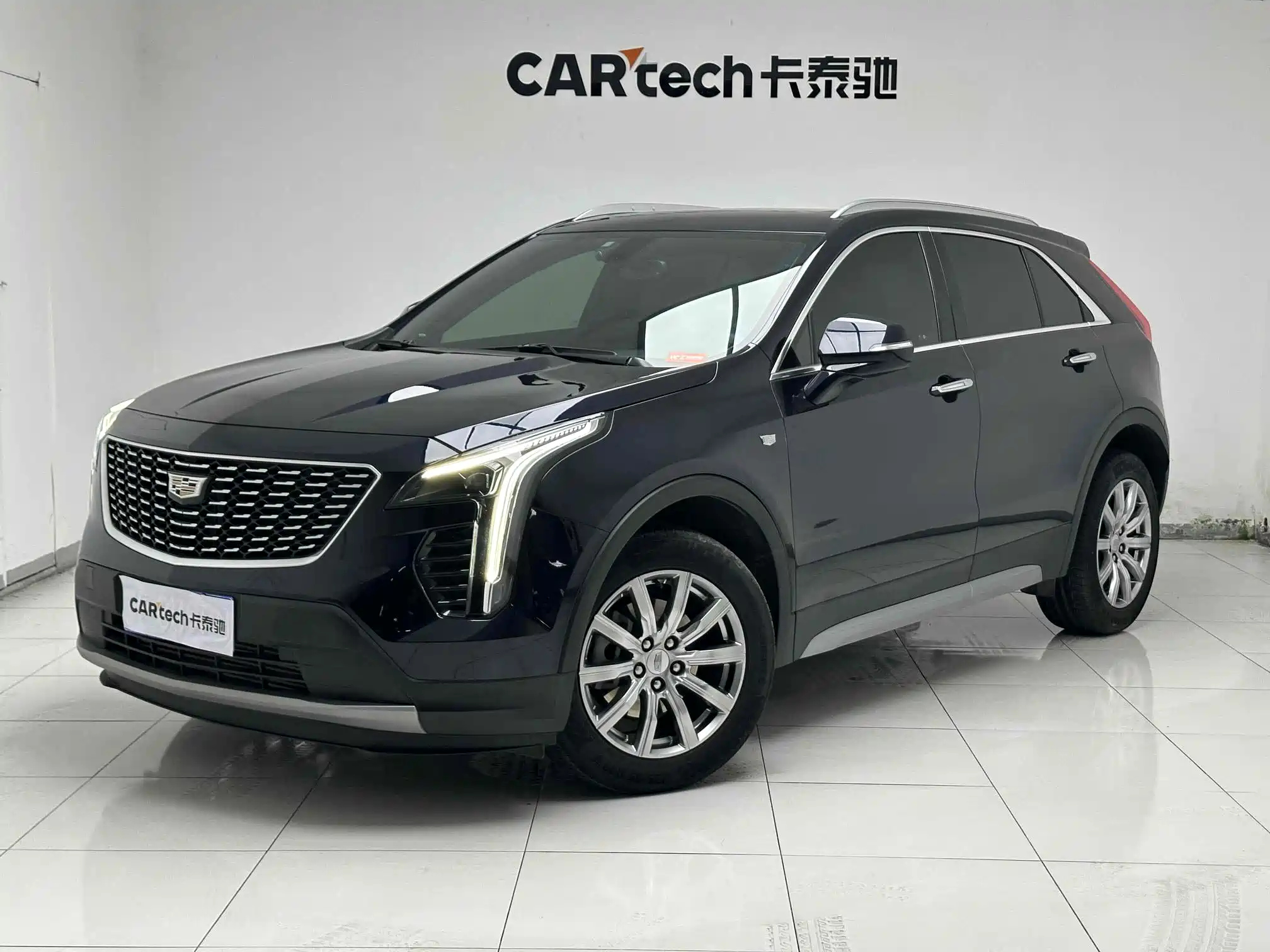 CADILLAC XT4 2021