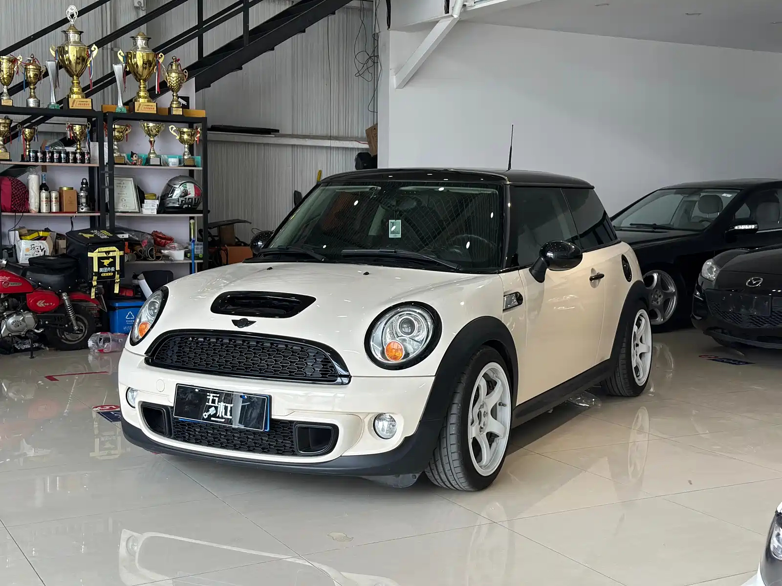 MINI OTHER 2012
