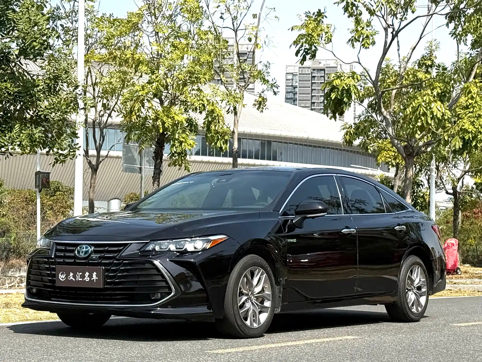 TOYOTA AVALON 2019