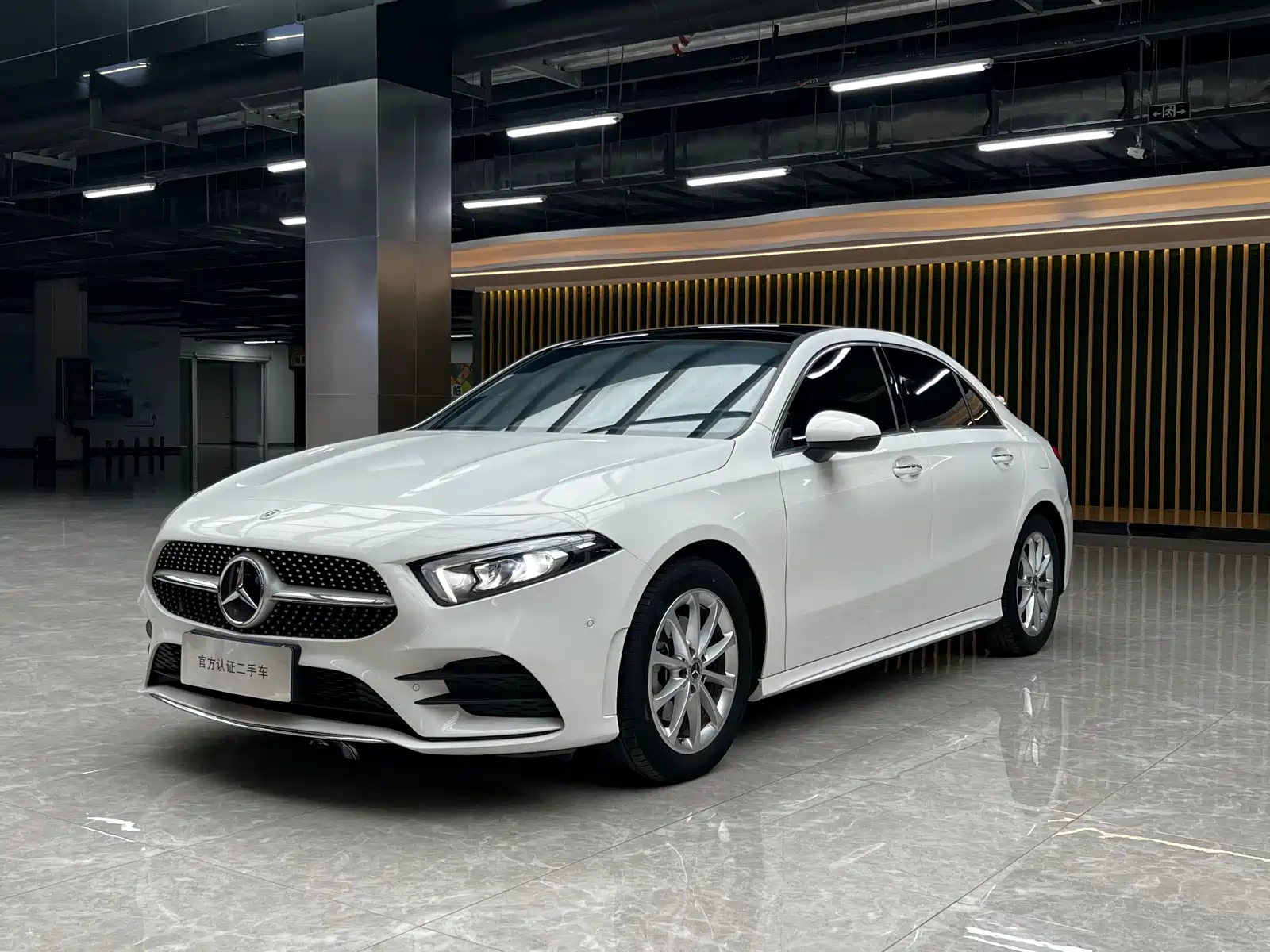 MERCEDES BENZ A-CLASS 2022