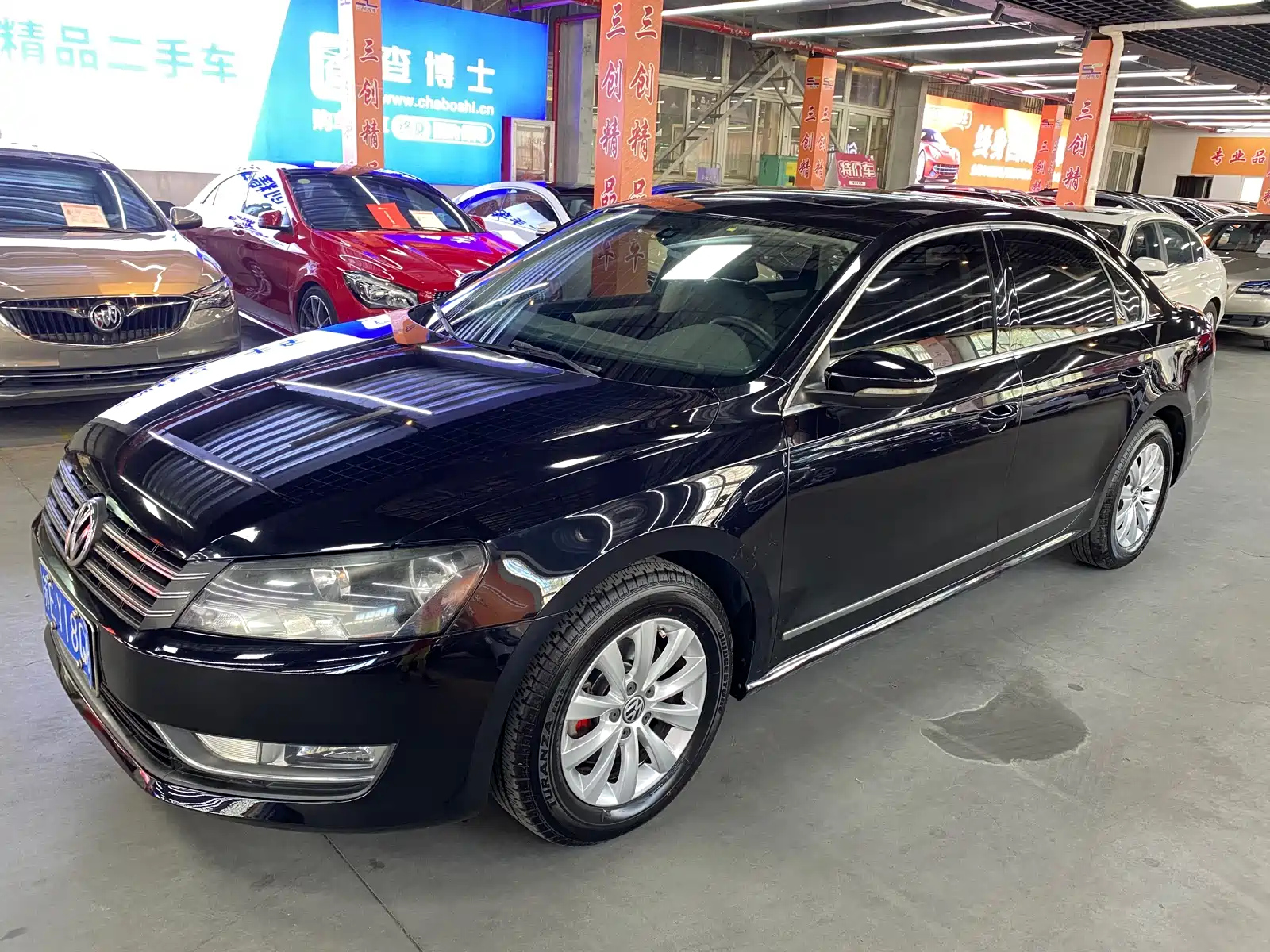 VOLKSWAGEN PASSAT 2014