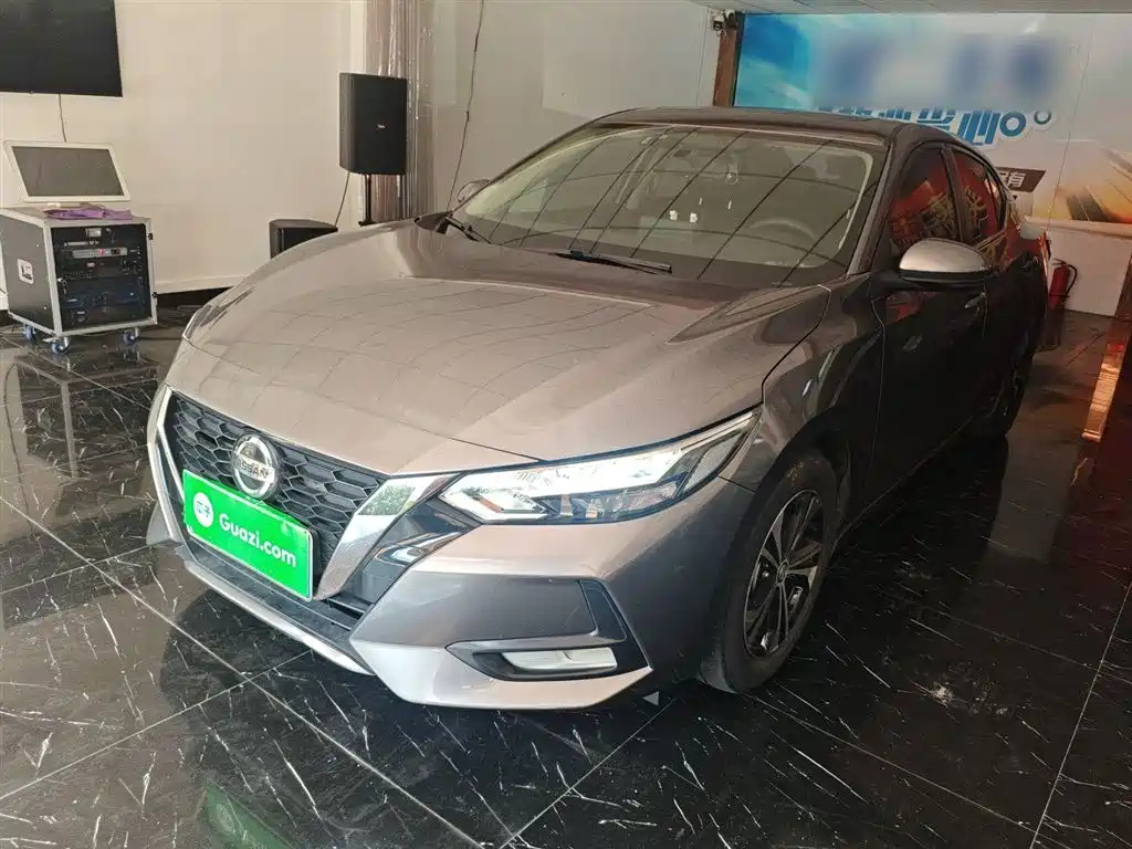 NISSAN SYLPHY 2020