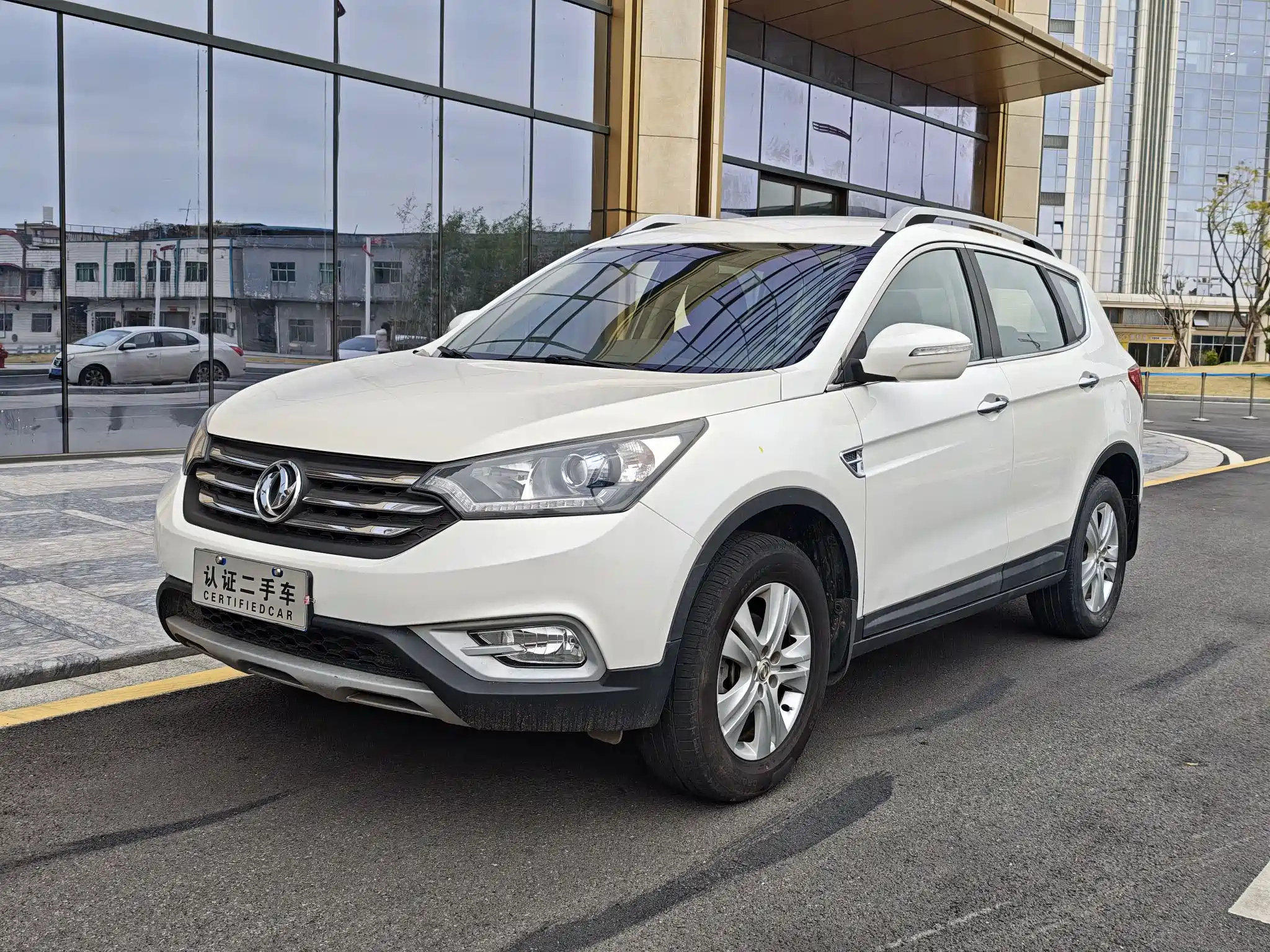 DONGFENG AEOLUS AX7 2015