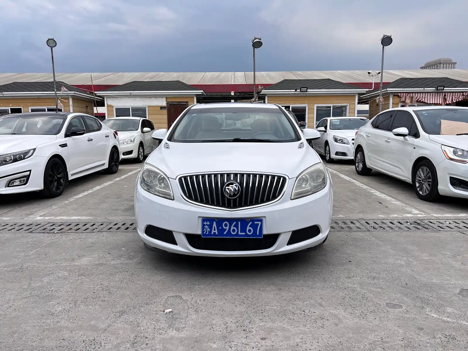 BUICK EXCELLE 2013