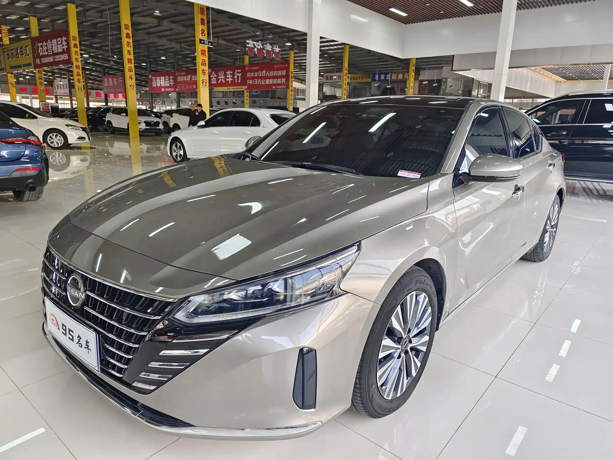 NISSAN TEANA 2022