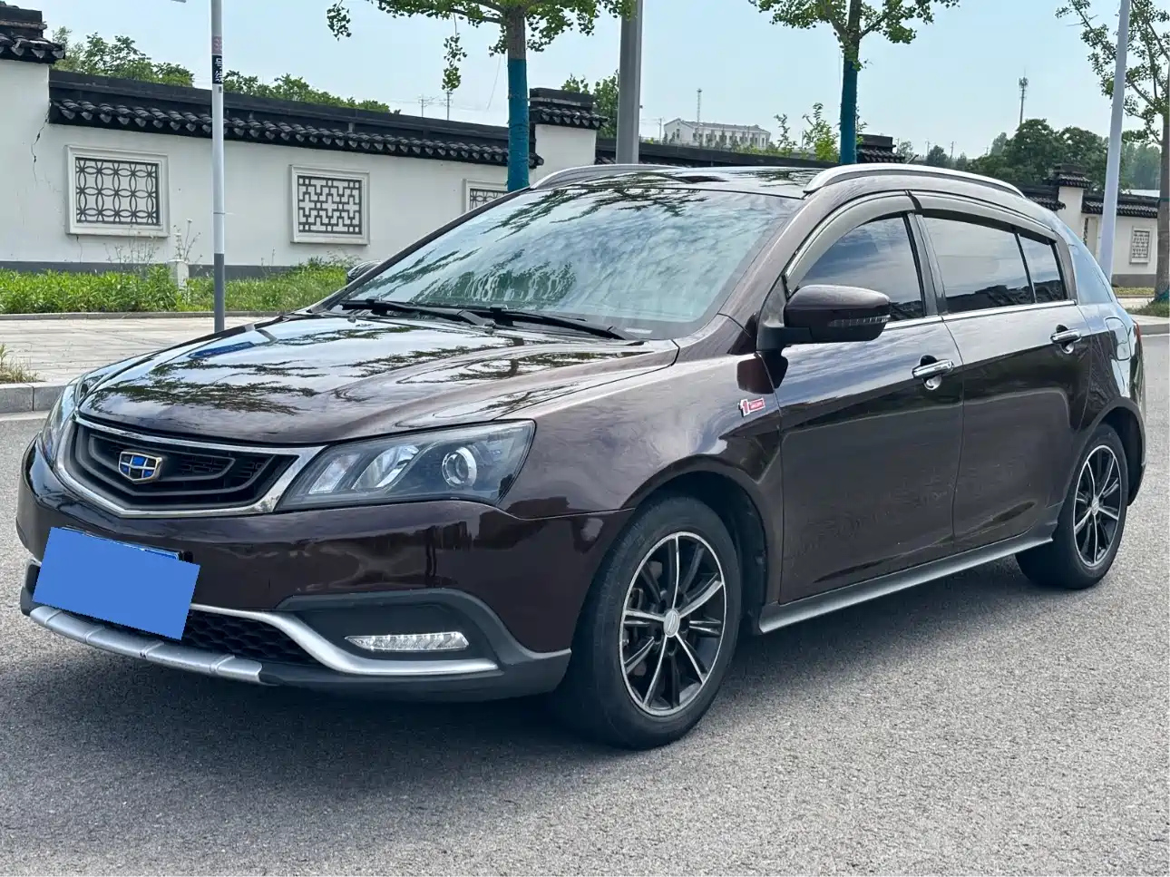 GEELY AUTO EMGRAND 2017
