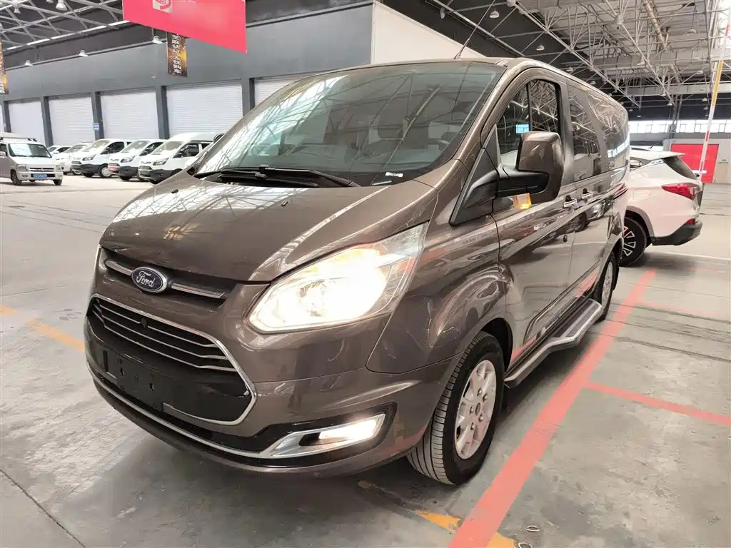 FORD TOUREO 2016