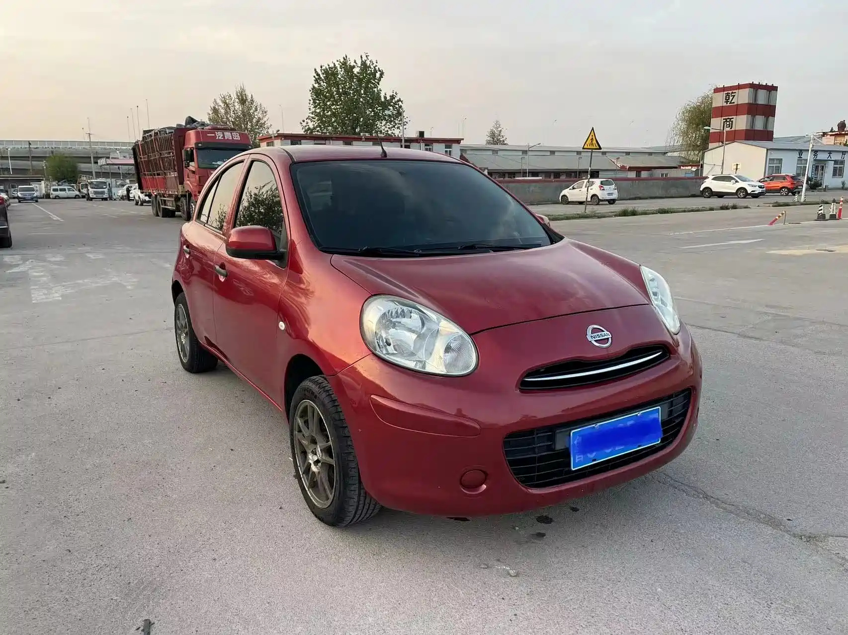 NISSAN OTHER 2010
