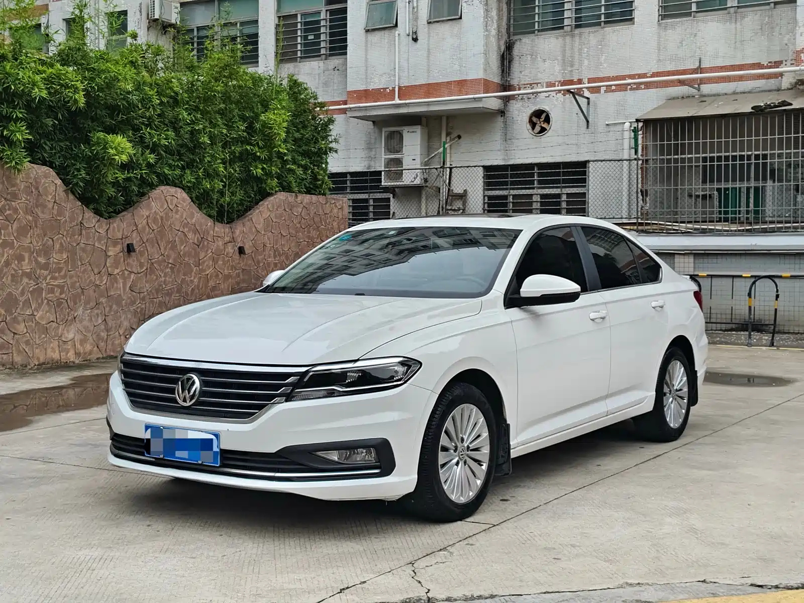 VOLKSWAGEN LAVIDA 2019