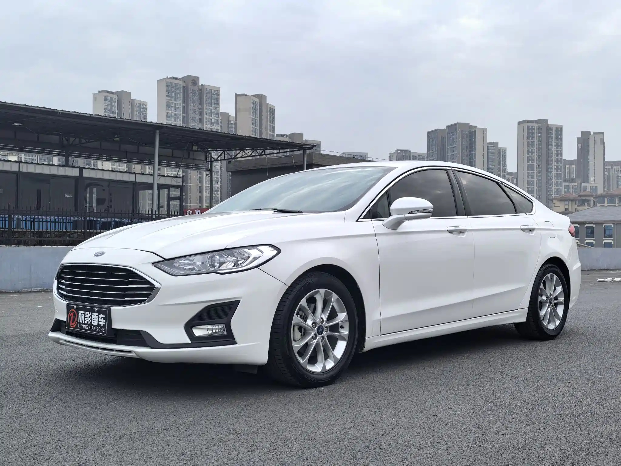 FORD MONDEO