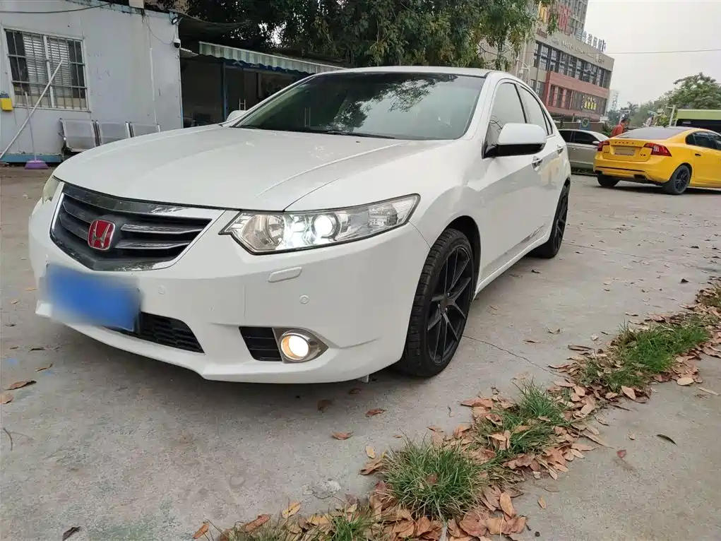 HONDA SI PLATINUM 2013