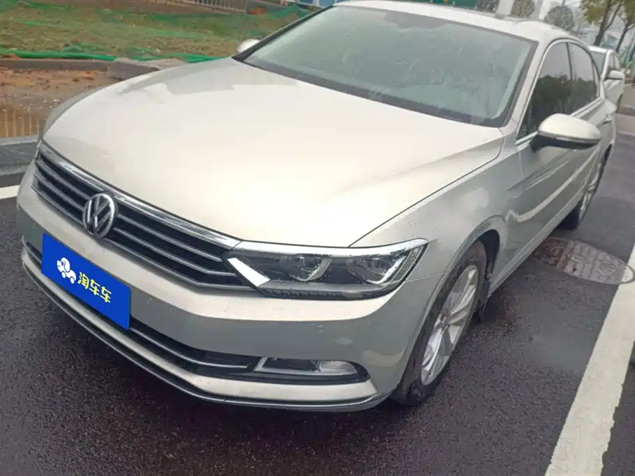 VOLKSWAGEN MAGOTAN 2018