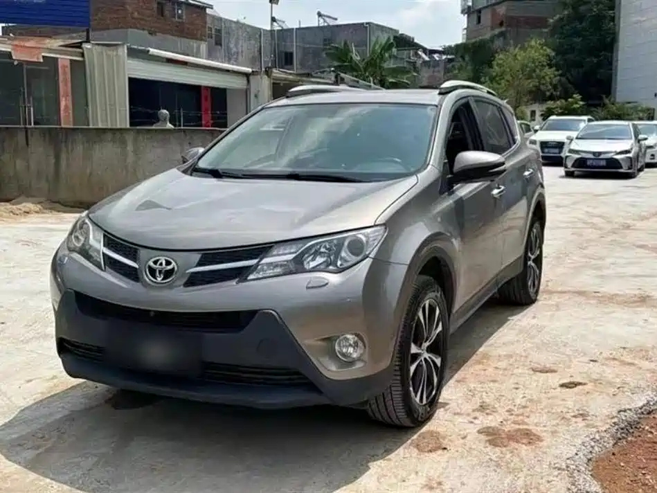 TOYOTA RAV4 RONGFANG 2015