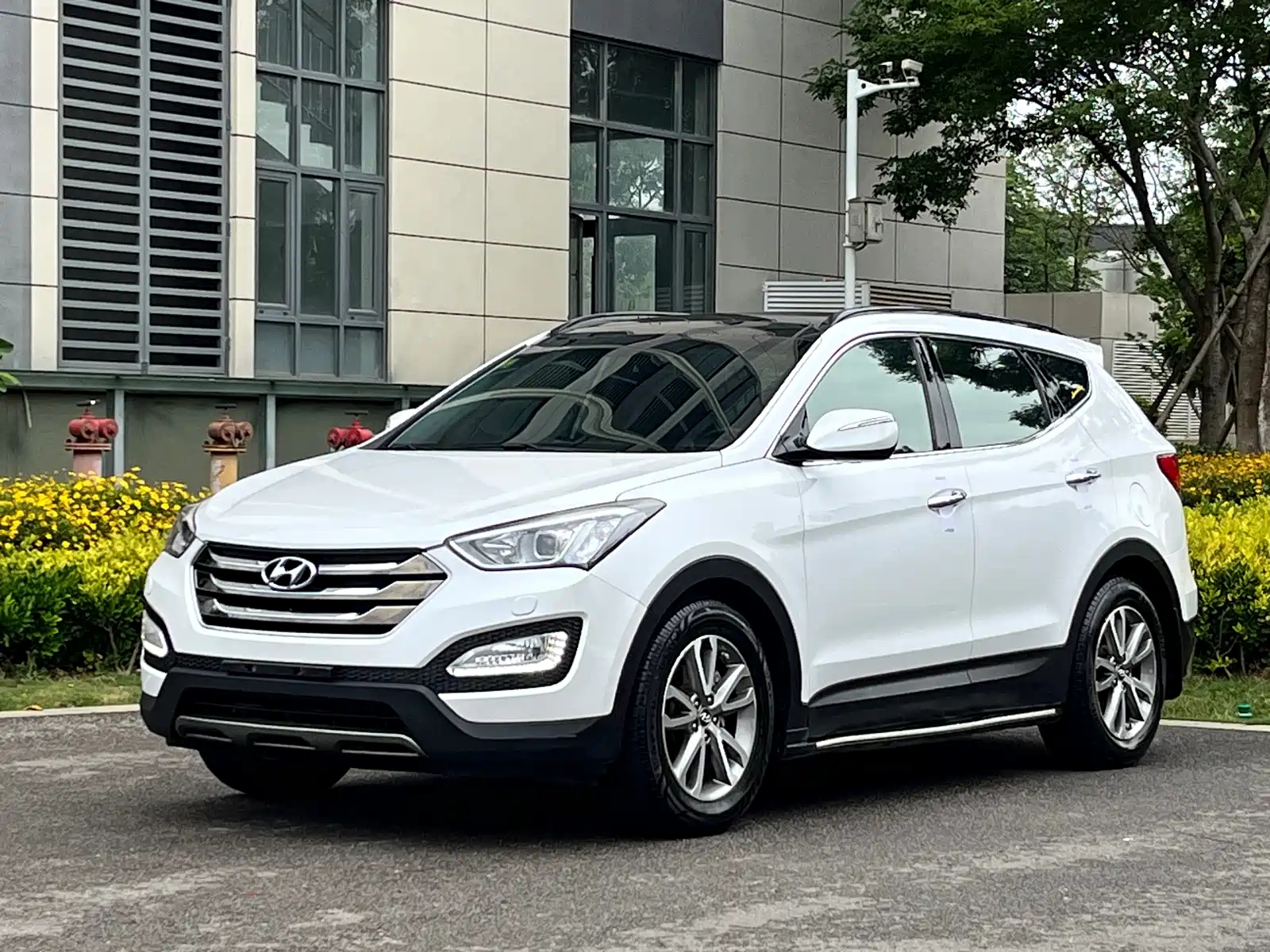 HYUNDAI SANTAFE 2013