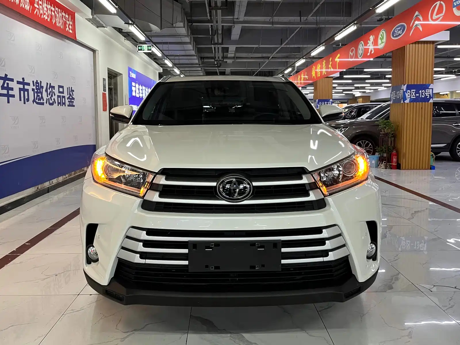 TOYOTA HIGHLANDER 2018