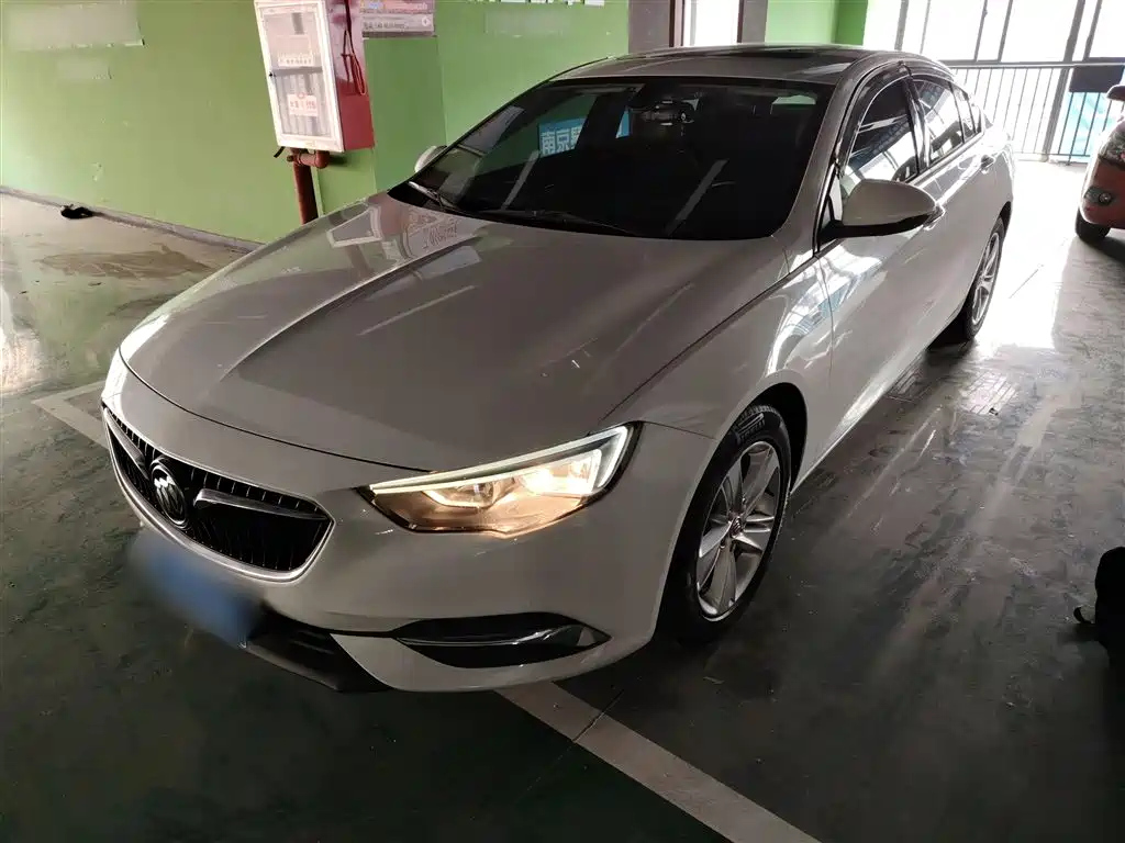 BUICK REGAL 2019