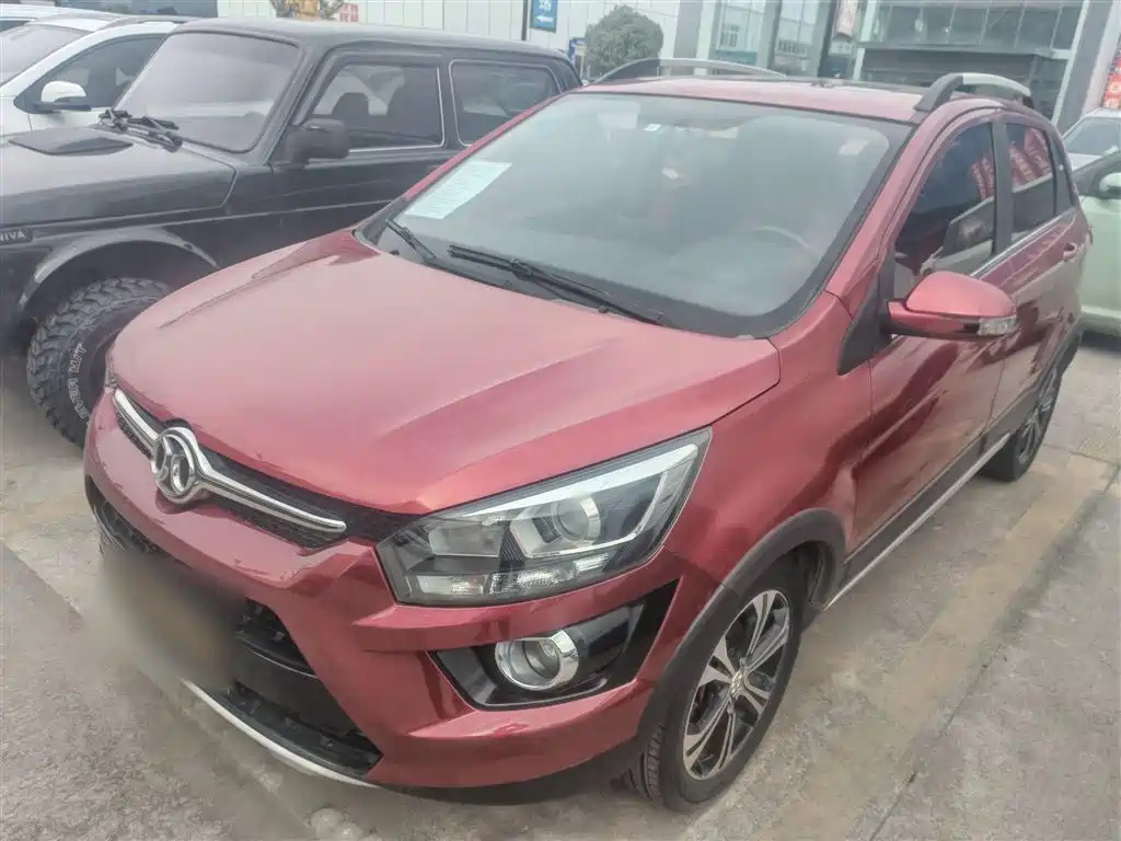 BAIC SENOVA X25 2015