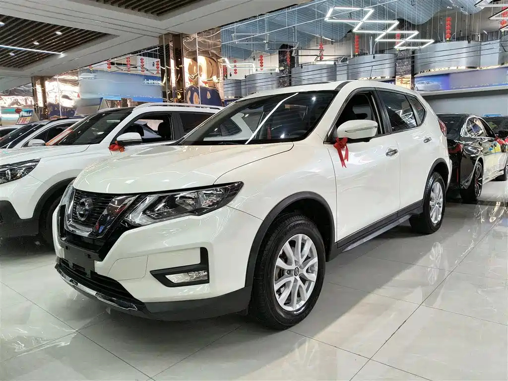 NISSAN X-TRAIL 2020