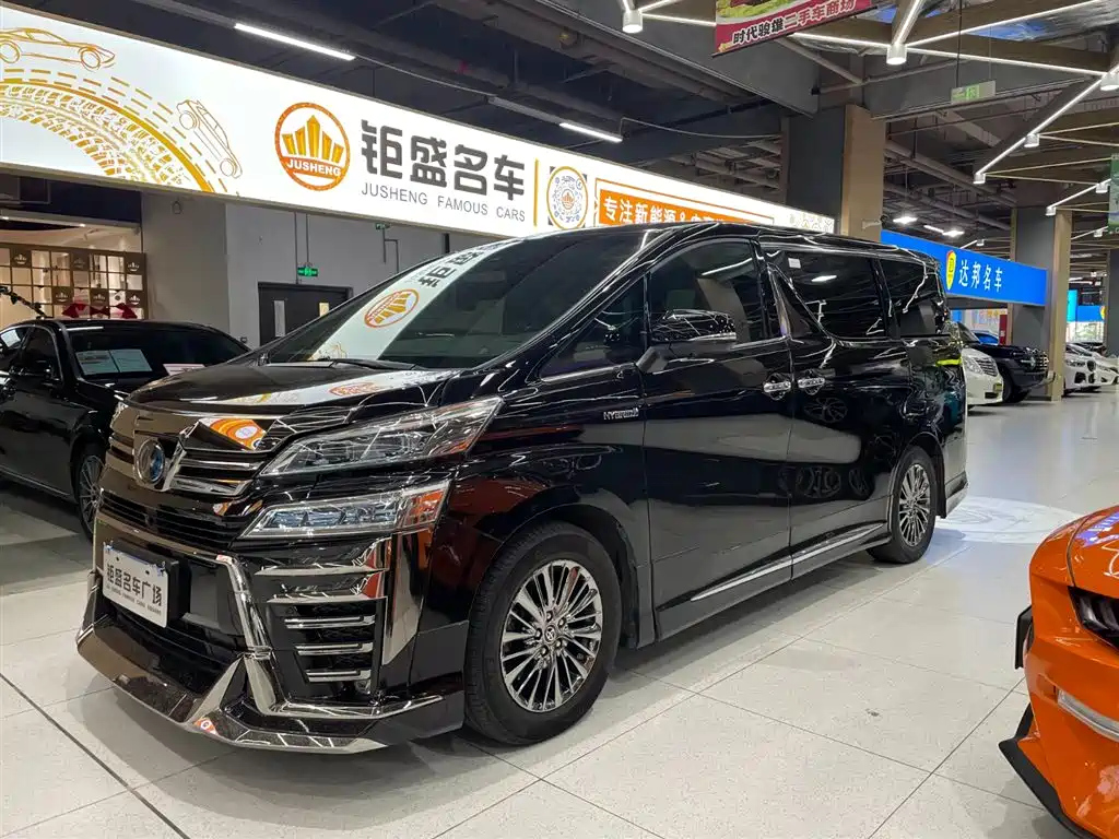 TOYOTA VELLFIRE 2019