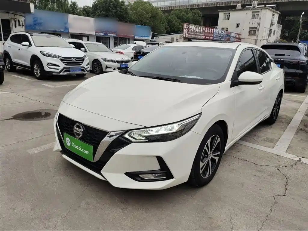 NISSAN SYLPHY 2020