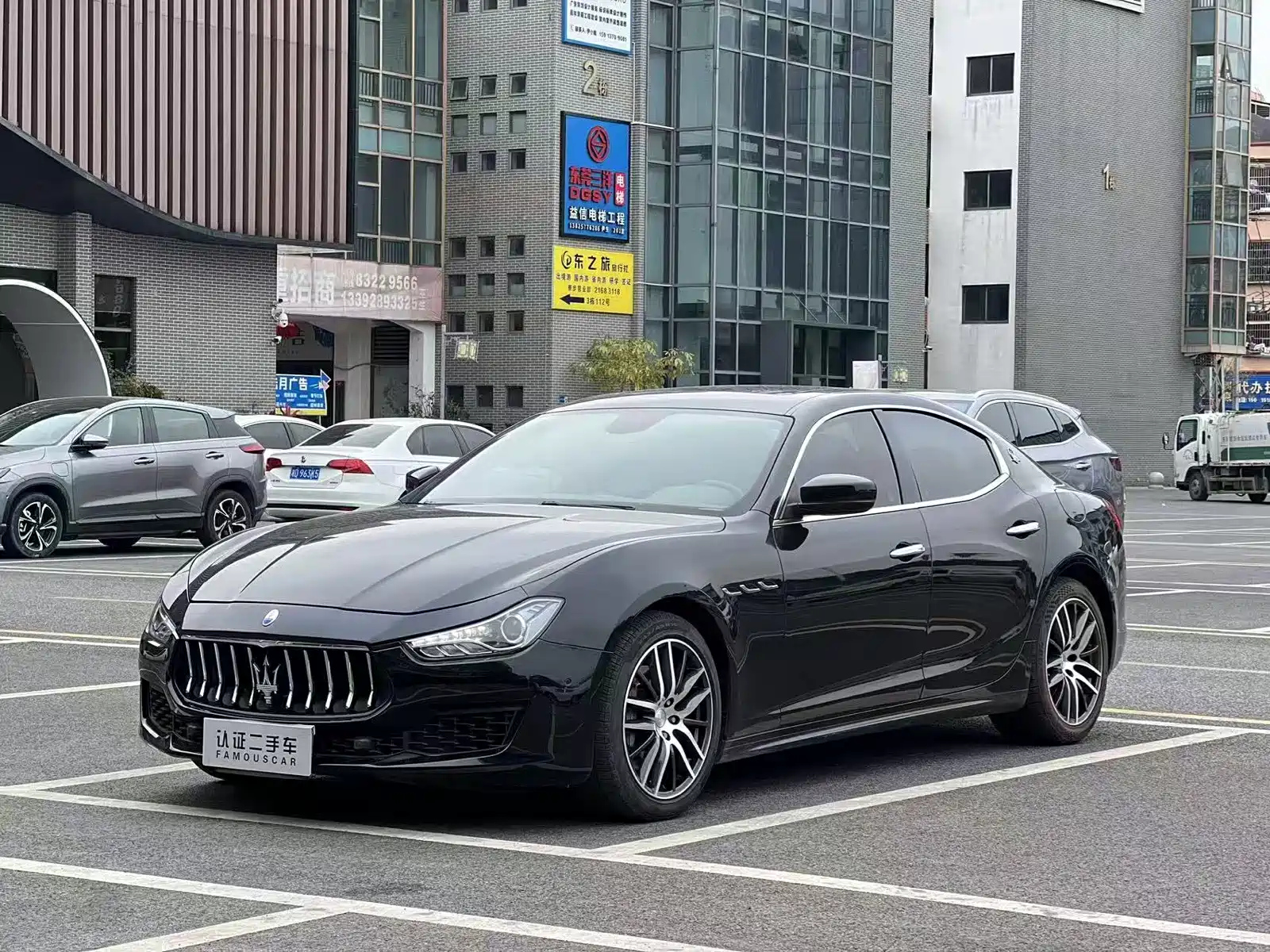 MASERATI GHIBLI 2017