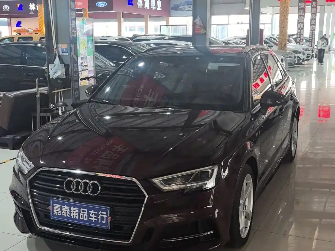 AUDI A3 2019