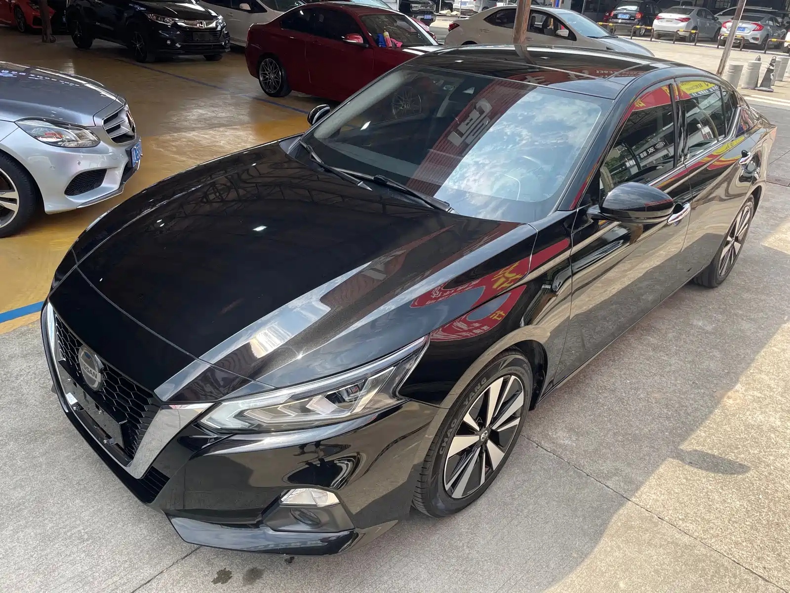 NISSAN TEANA 2020