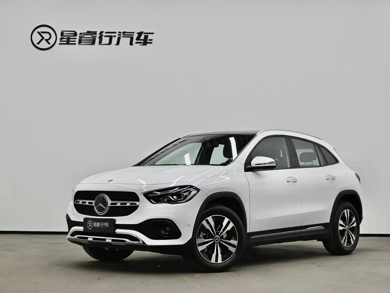 MERCEDES BENZ GLA 2023
