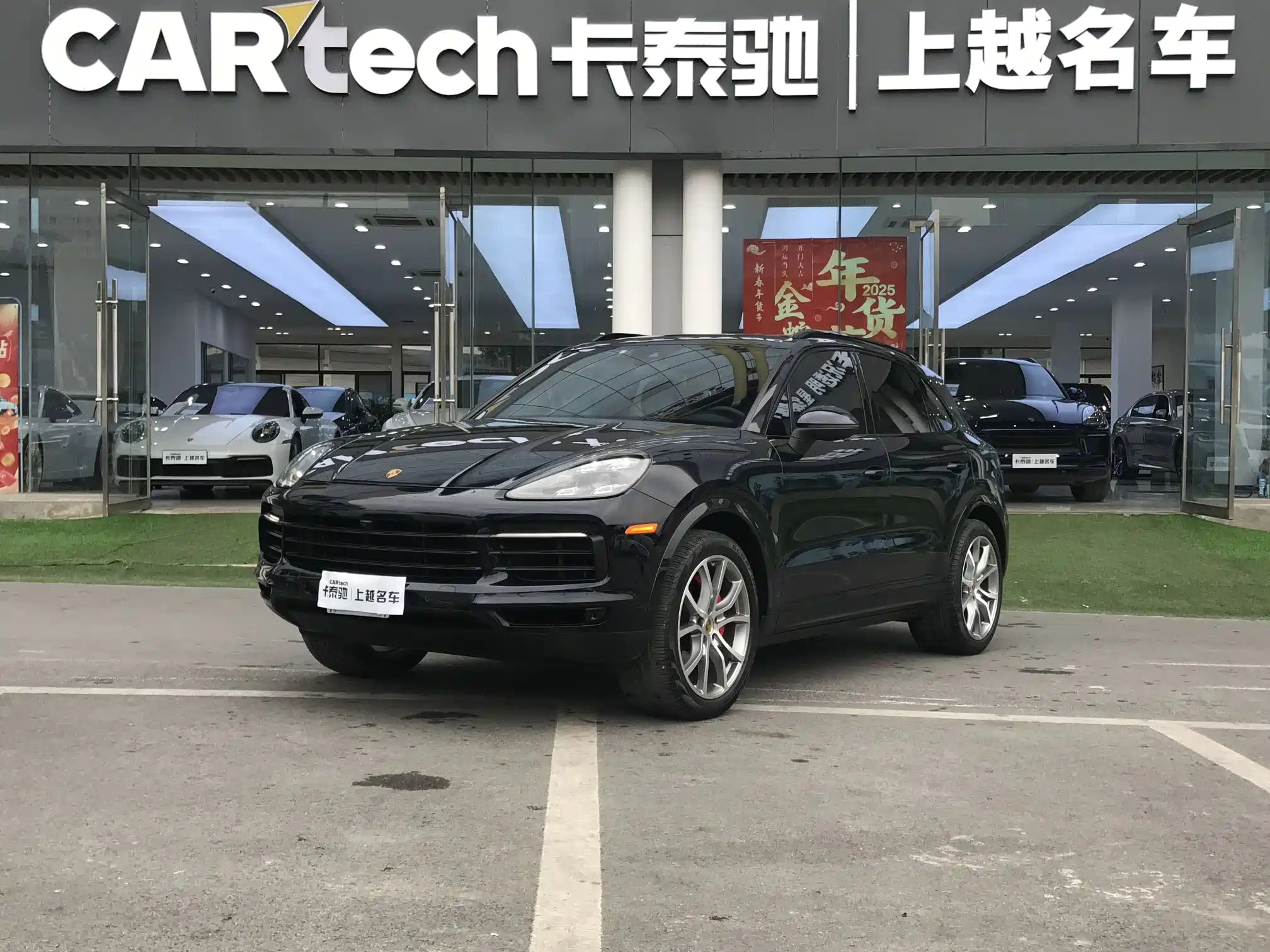 PORSCHE CAYENNE