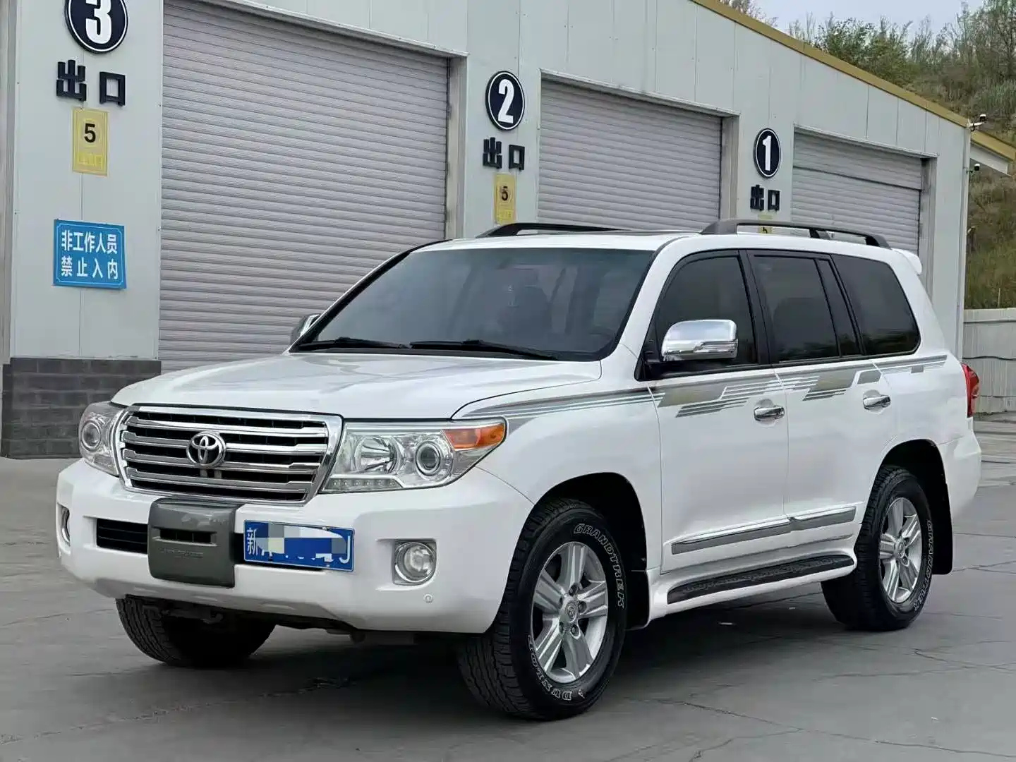 TOYOTA LAND CRUISER IMPORT 2015