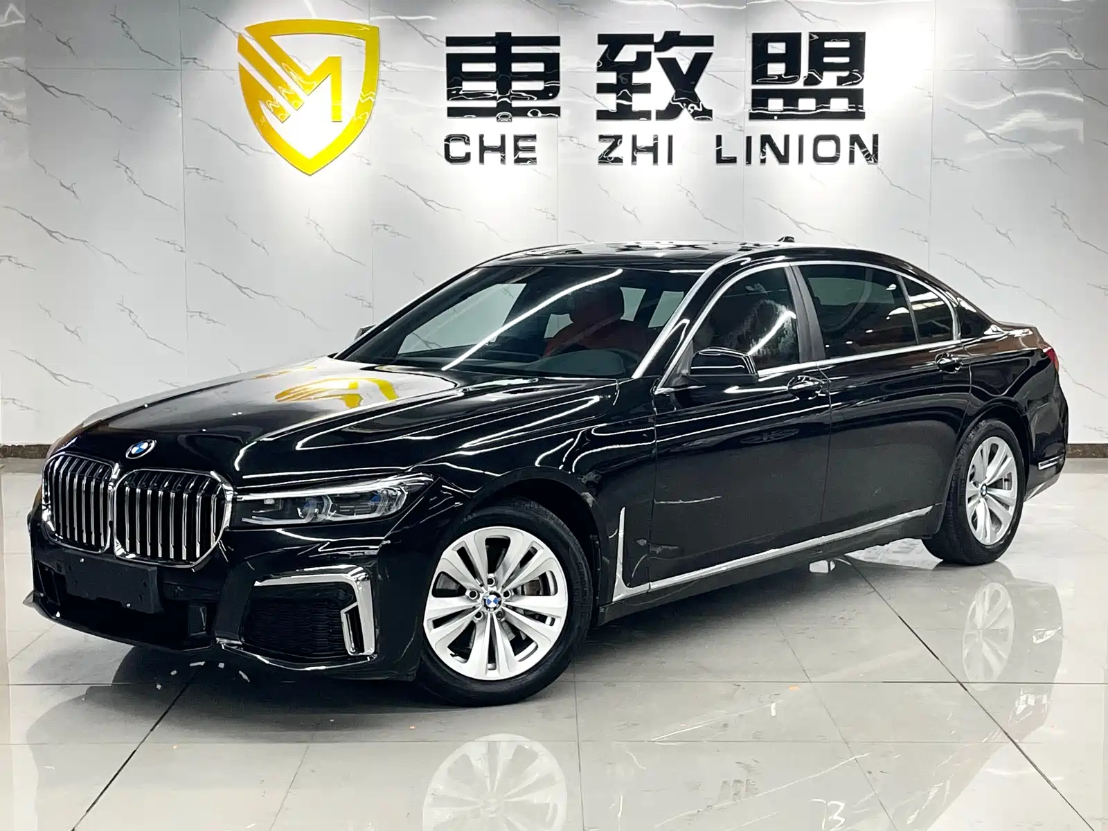 BMW 7-SERIES 2011