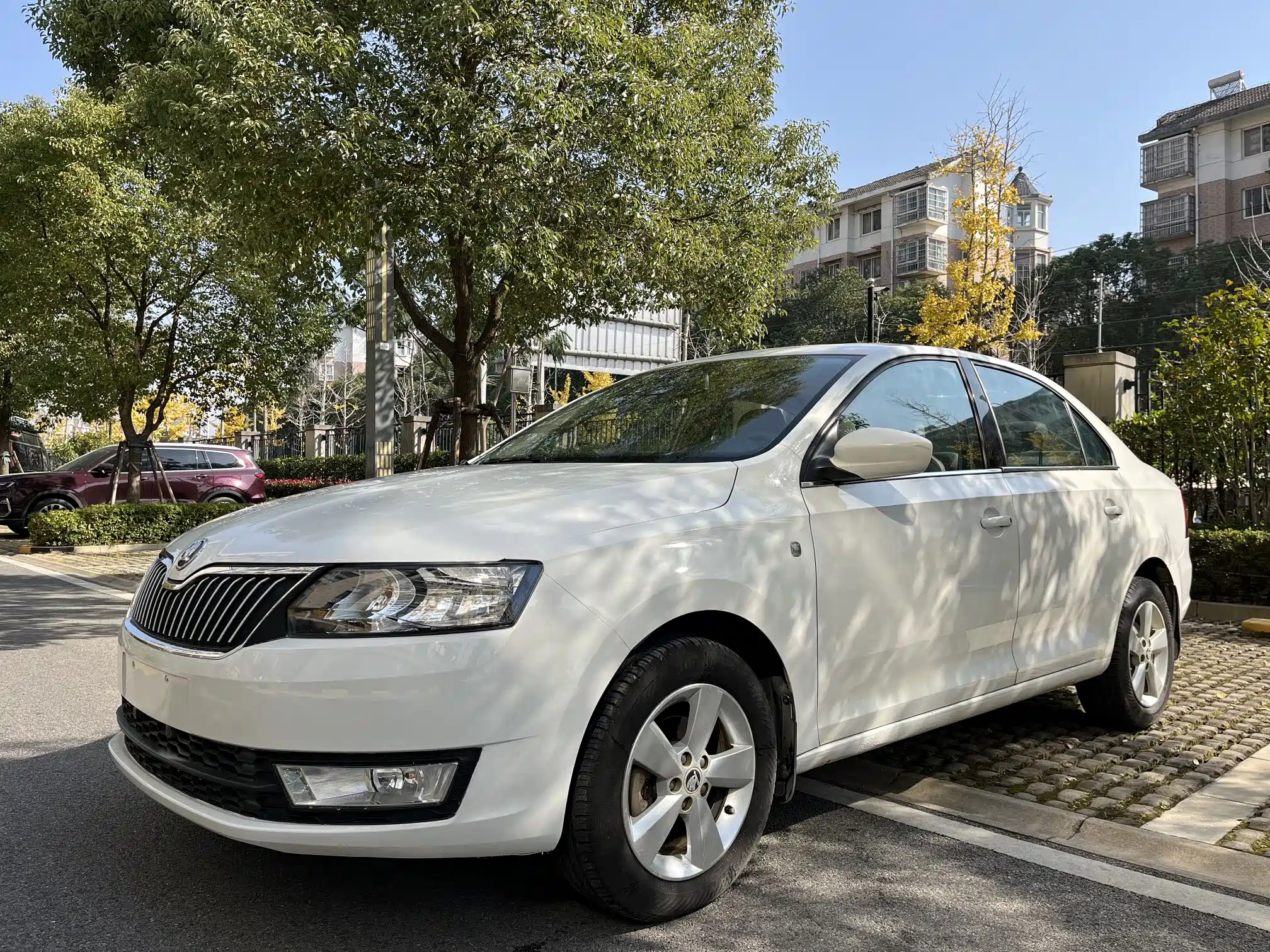 SKODA RAPID 2015