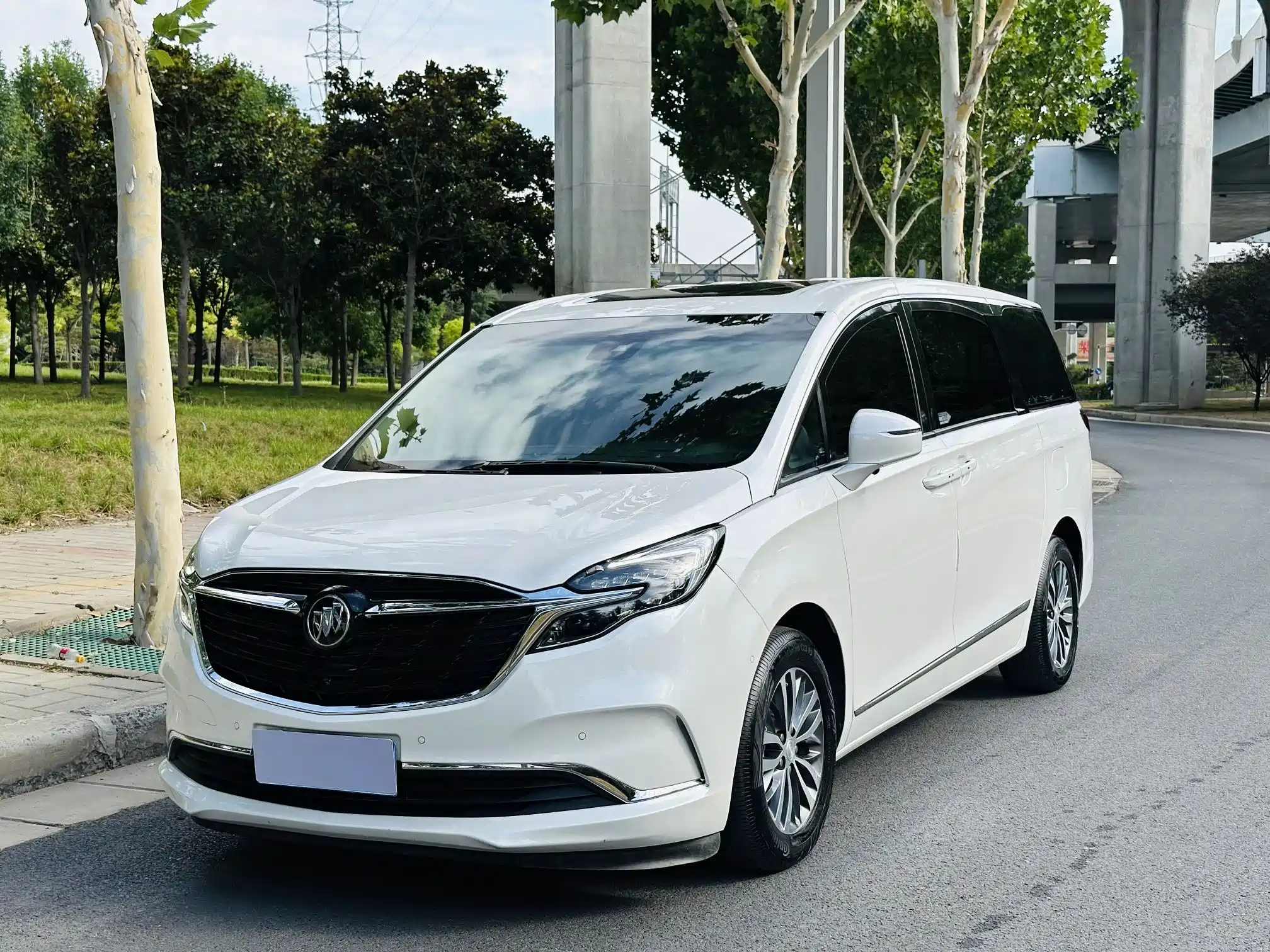 BUICK GL8 2020