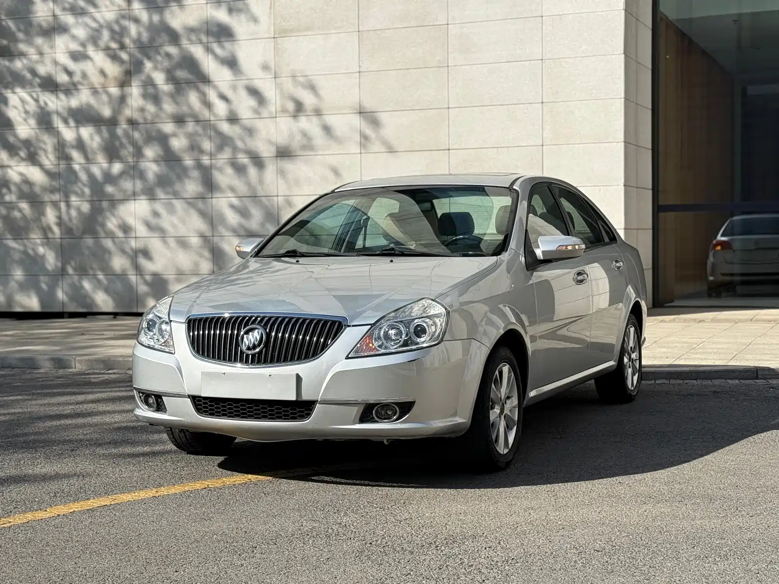 BUICK EXCELLE 2011