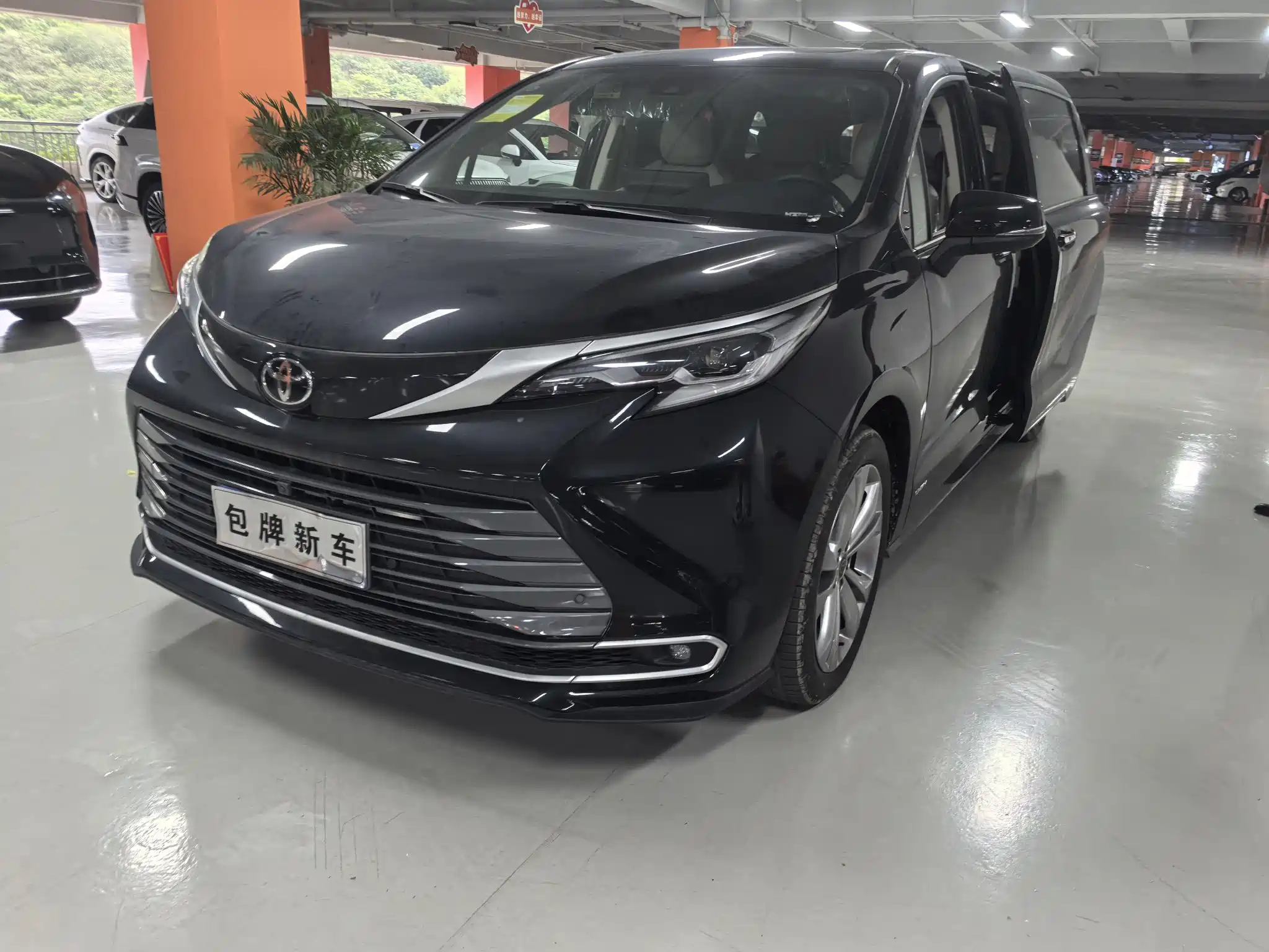 TOYOTA SIENNA SIENNA 2024