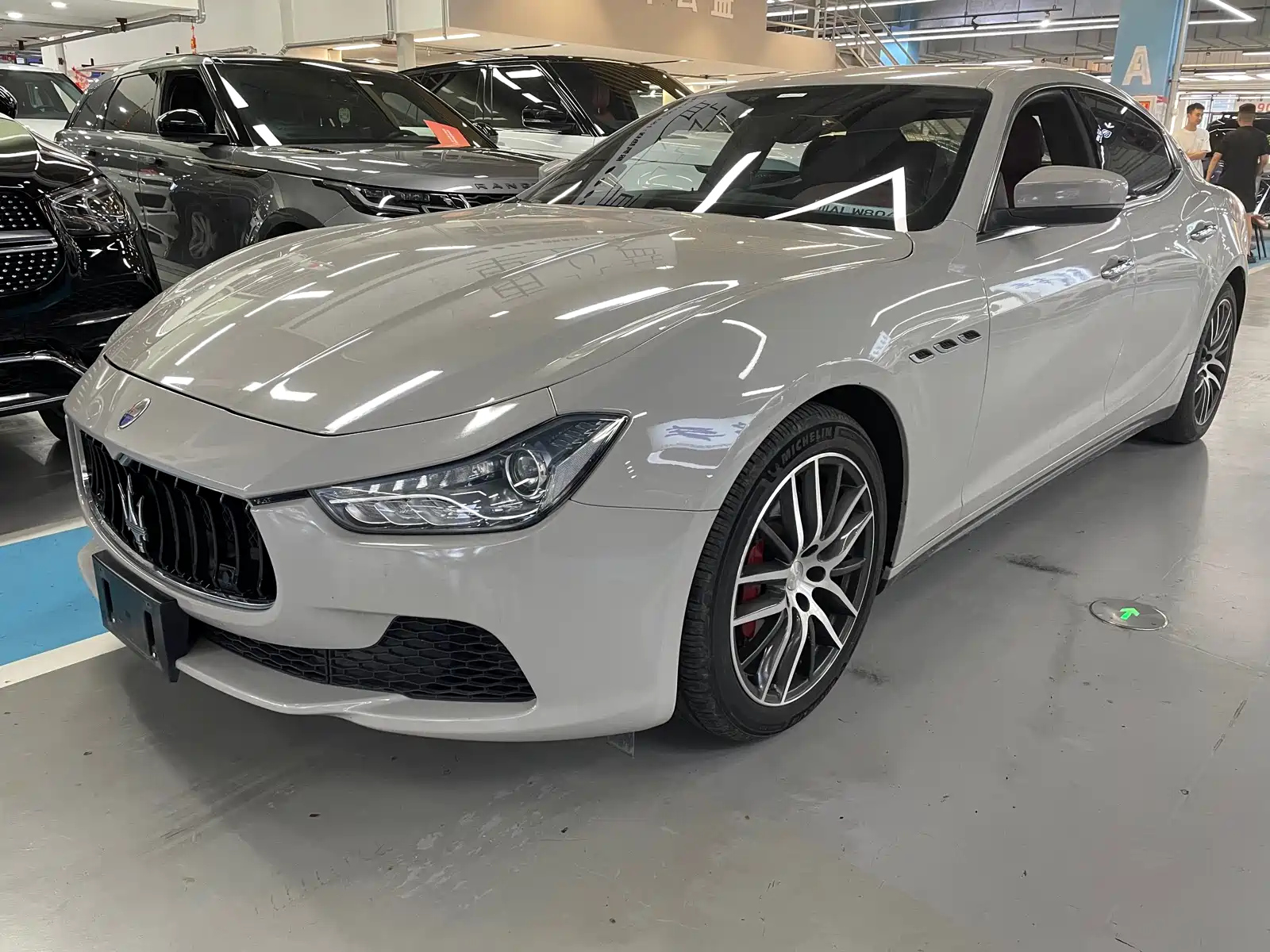 MASERATI GHIBLI 2017