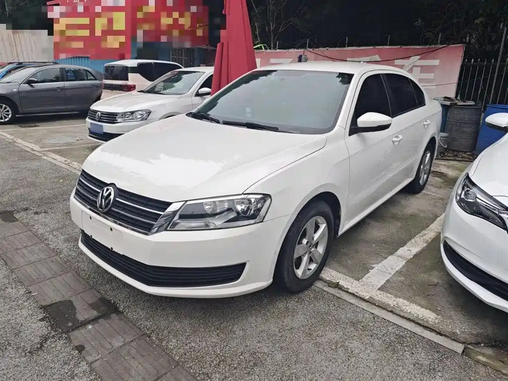 VOLKSWAGEN LAVIDA 2017