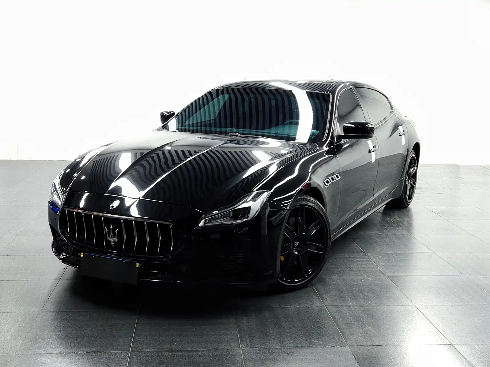 MASERATI PRESIDENT 2013